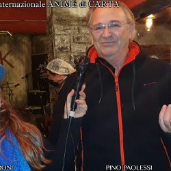 PINO PAOLESSI presentato da Emanuela Petroni in TV su Canale Italia 11 per il festival internazionale ANIME di CARTA