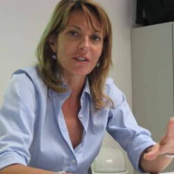 Emanuela Petroni premia il Casinò di Sanremo e la Dott.sa Barbara Biale