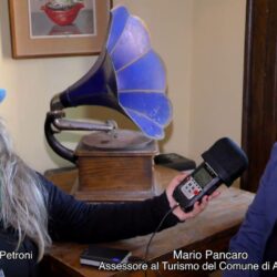 Emanuela Petroni in TV con MARIO PANCARO Assessore al Turismo di Altomonte - Padre Pio in Calabria